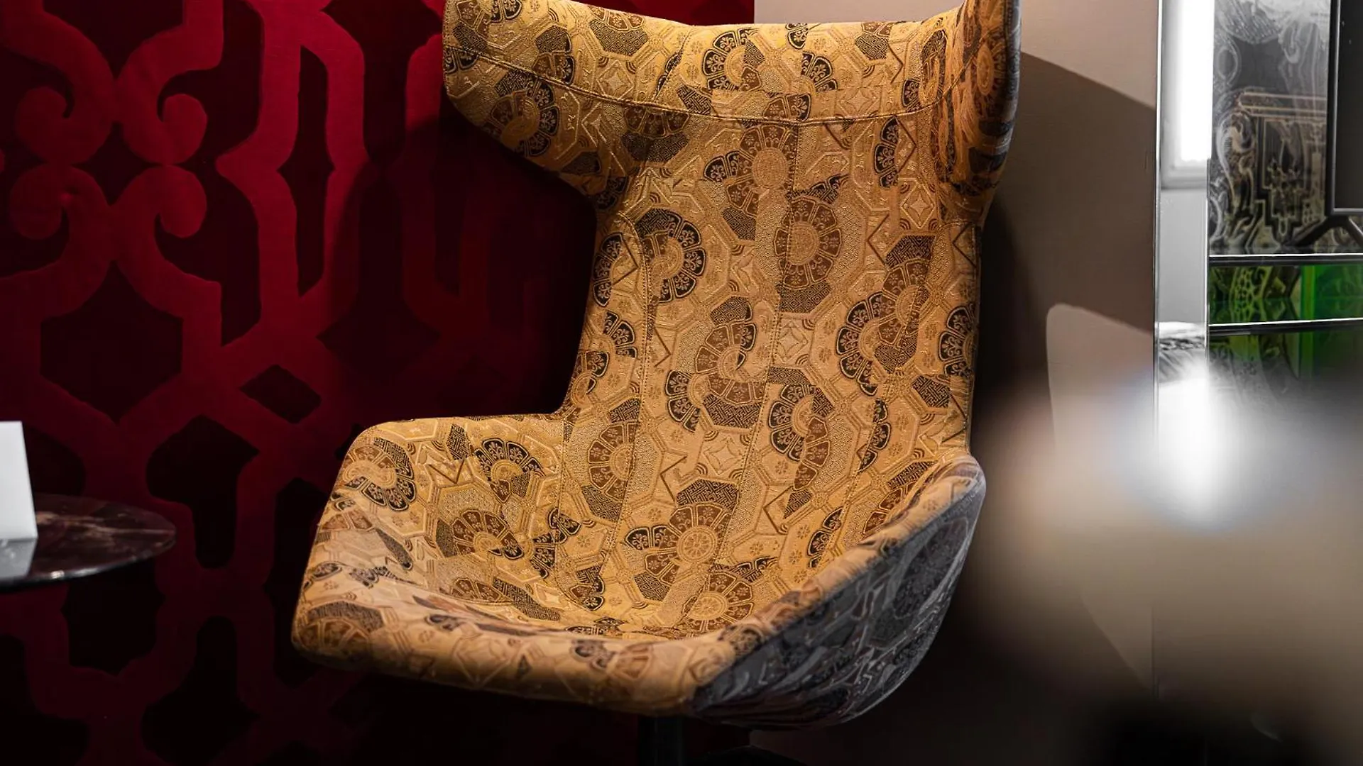****  Hotel Du Petit Moulin, Haute Couture Hotel By Lacroix Paris Fransa