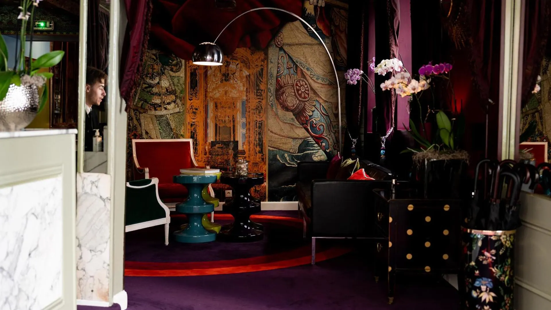 Hotel Du Petit Moulin, Haute Couture Hotel By Lacroix Paris