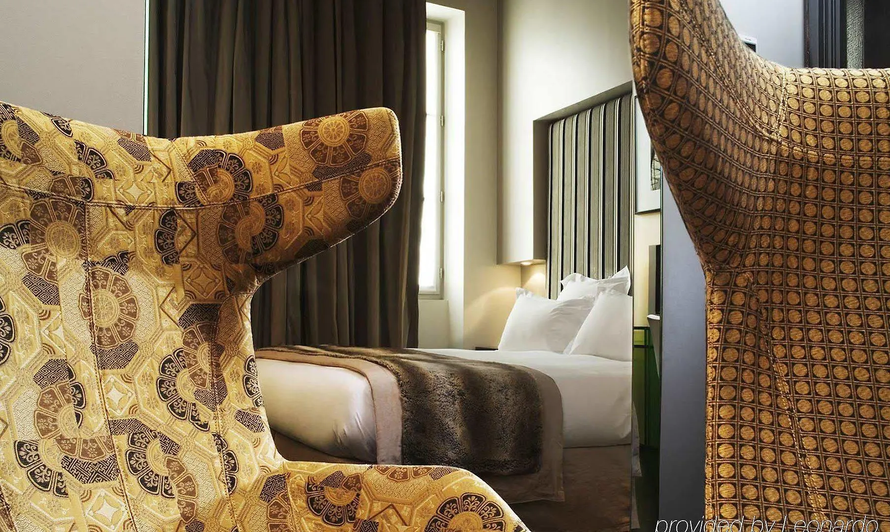 Hotel Du Petit Moulin, Haute Couture Hotel By Lacroix Paris