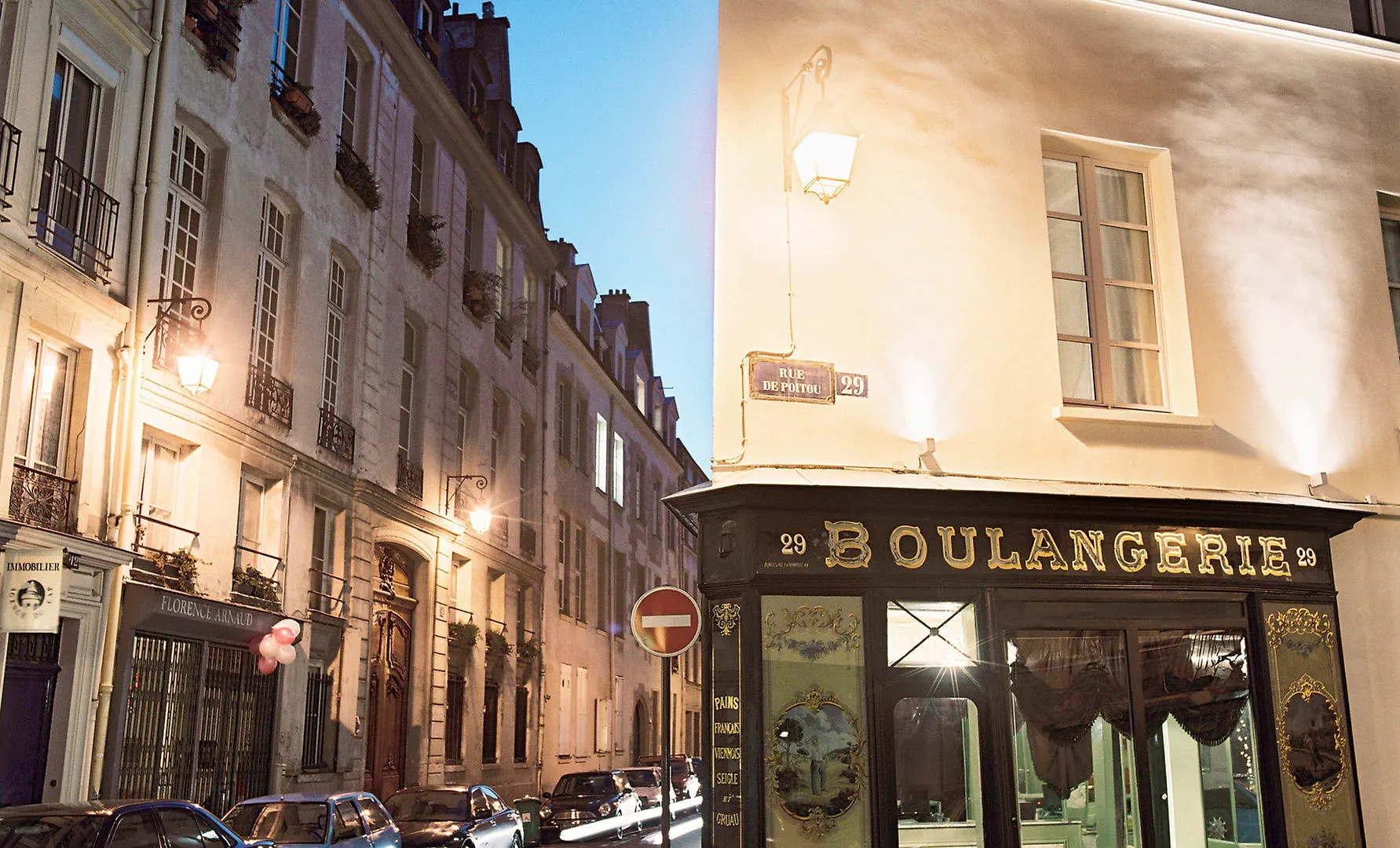 Hotel Du Petit Moulin, Haute Couture Hotel By Lacroix Paris