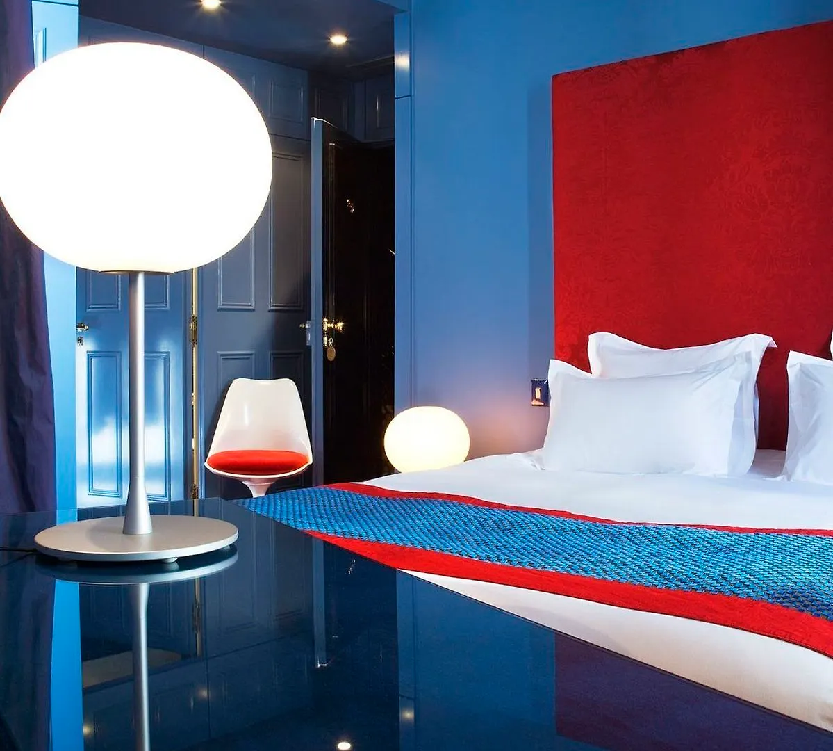 ****  Hotel Du Petit Moulin, Haute Couture Hotel By Lacroix Paris Frankrig