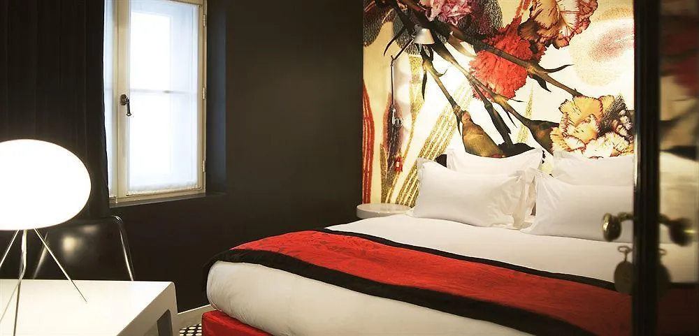 Hotel Du Petit Moulin, Haute Couture Hotel By Lacroix Paris Frankrig